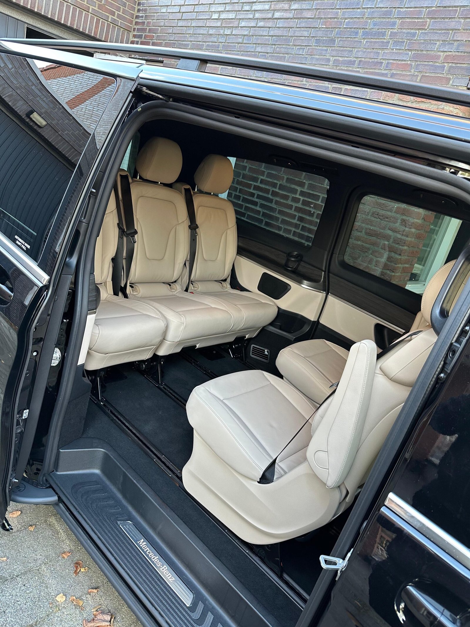 Mercedes-Benz V-Class Interior