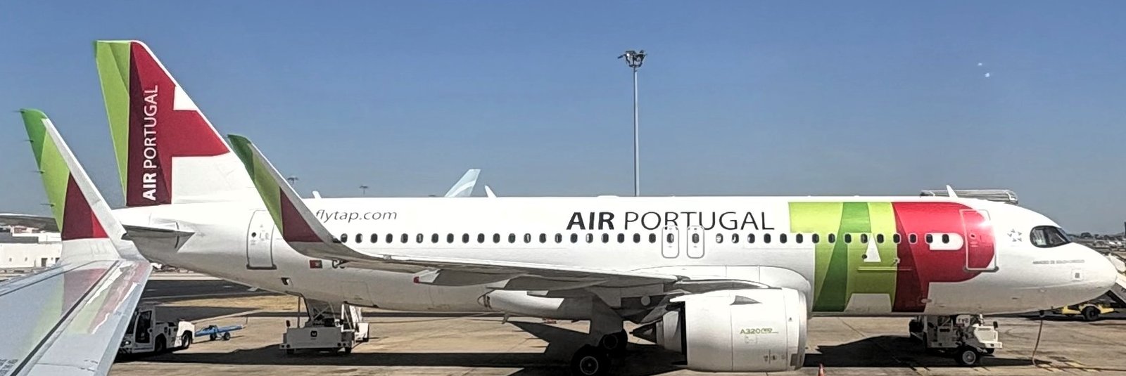 Lisbon Airport (LIS) Black Car Transfers