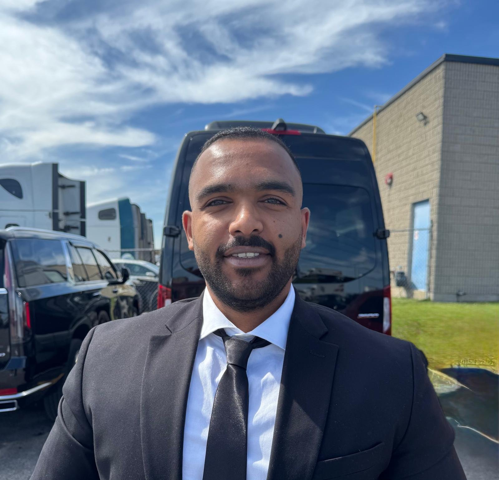 Professional chauffeur driver service available in your city